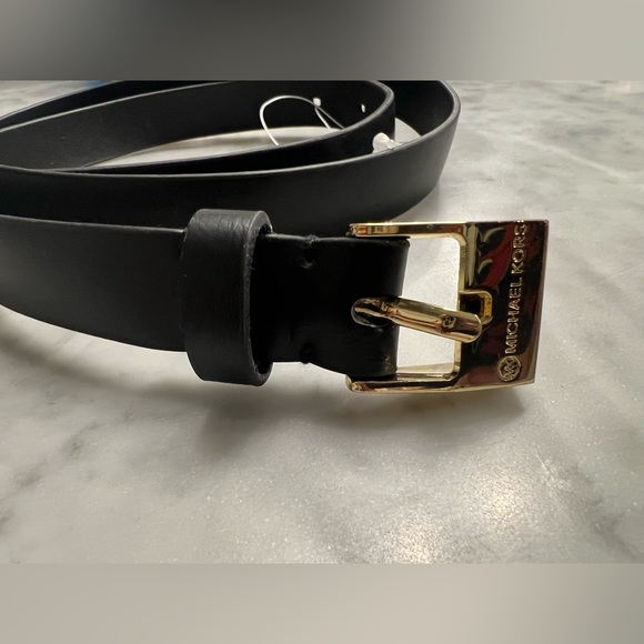 Michael Kors Accessories - MICHAEL KORS MK Black/Gold Buckle/Belt! Womens Size 10! NWOT!
